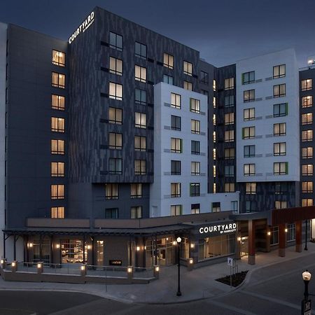 ホテル Courtyard By Marriott ナナイモ エクステリア 写真