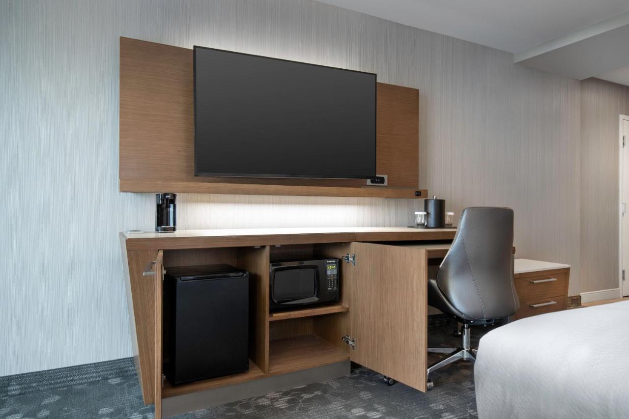 ホテル Courtyard By Marriott ナナイモ エクステリア 写真