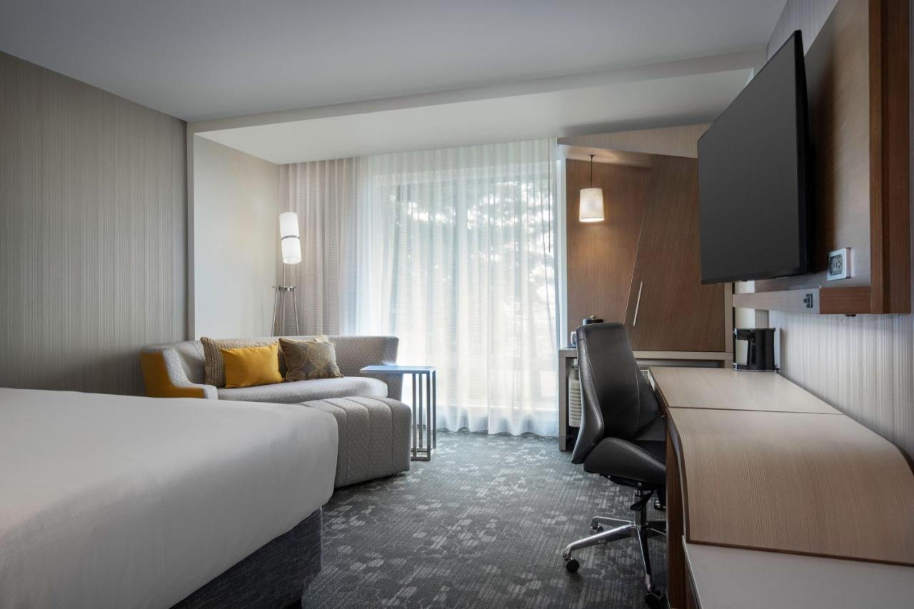 ホテル Courtyard By Marriott ナナイモ エクステリア 写真