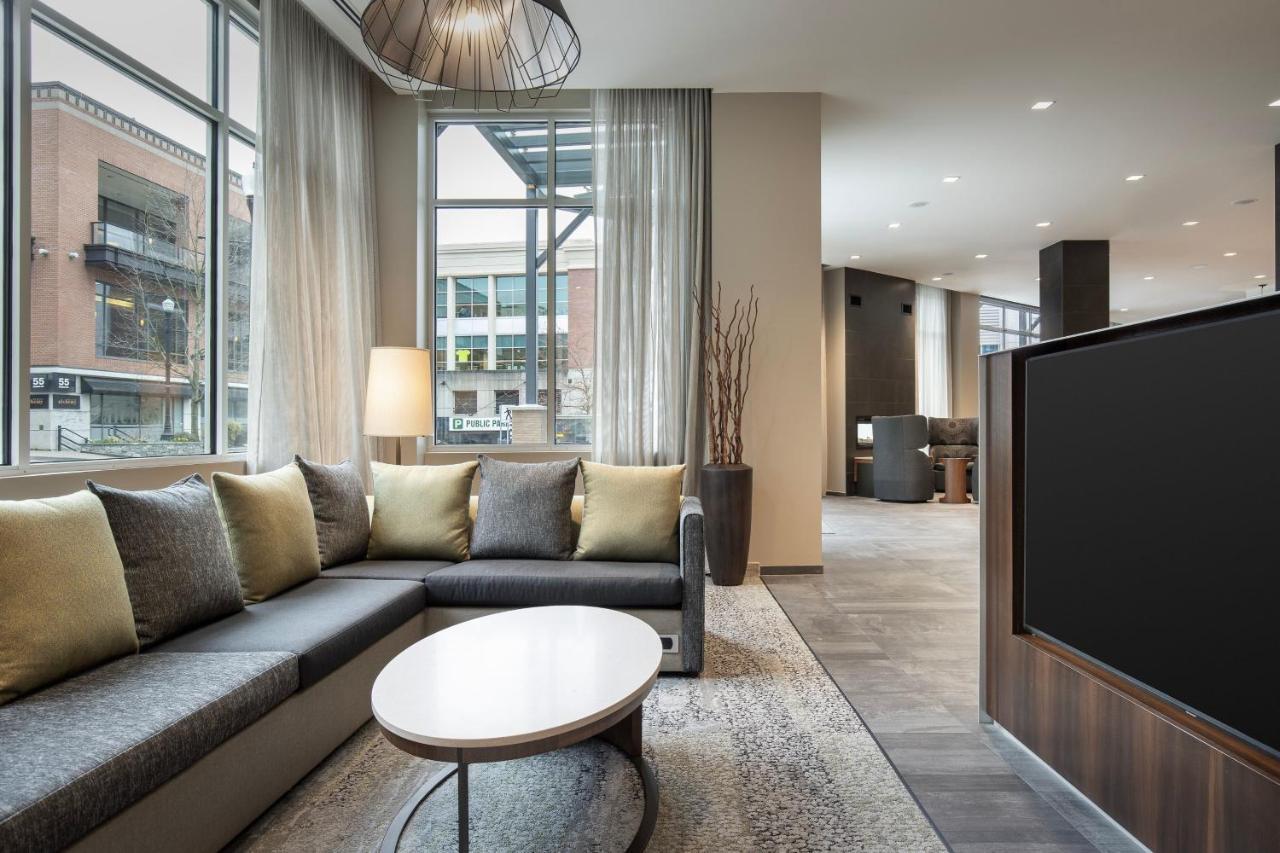 ホテル Courtyard By Marriott ナナイモ エクステリア 写真