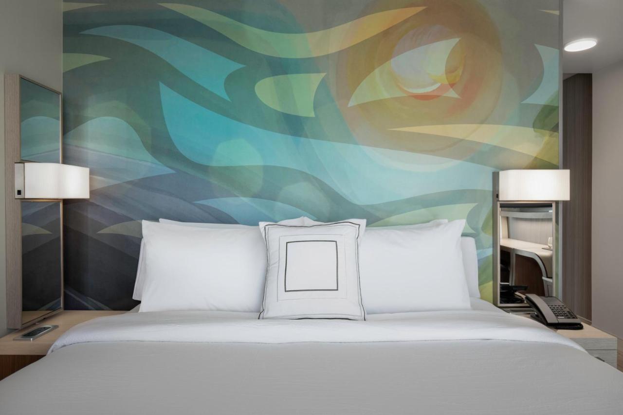 ホテル Courtyard By Marriott ナナイモ エクステリア 写真